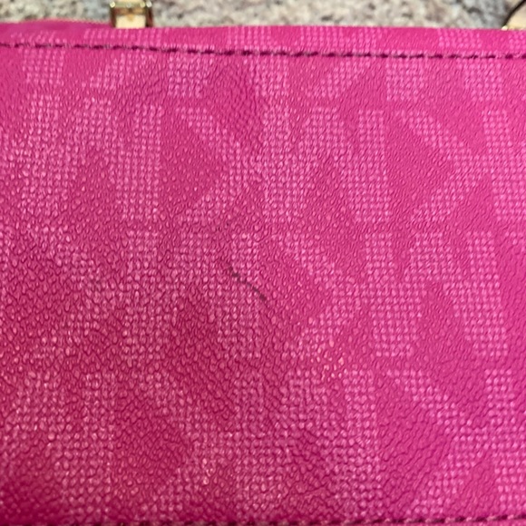 MICHAEL KORS PURSE - Picture 3 of 5